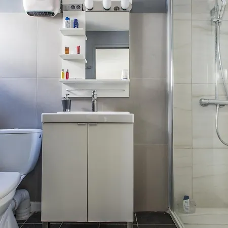Lb Vacation I Cute Affordable 1-br Minutes From Center * Cannes